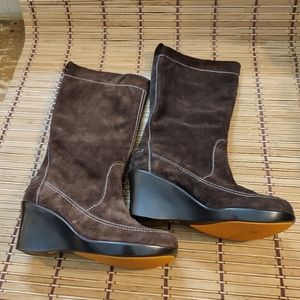 You by Crocs, brown boots size 7 all leather uppers